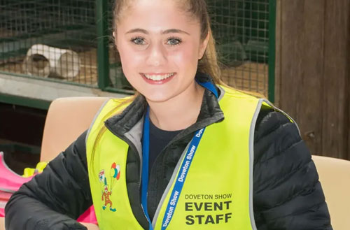 volunteers-doveton-show volunteer at the Doveton Show